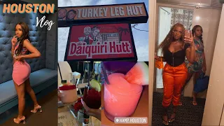 TRAVEL VLOG: GIRLS TRIP TO #HOUSTON TX | Turkey Leg Hut, Kamp and more