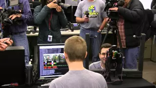 New World Record - Fastest Robot to Solve Rubik's Cube - 0.900 Seconds