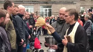 Священник благословил мобилизованных из Череповца