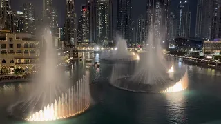 The Dubai Fountain: Baba Yetu 2022