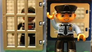 Lego Police Chase - Lego Duplo 10532