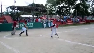 VENADOS PINGOS, VICTIMA DE SUS ERRORES CAE ANTE TAXISTAS CANCUN