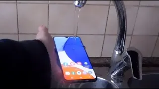 Test: waterproof samsung A14 or not