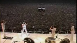 Queen @ Live Aid 1985 - We Will Rock You