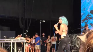 Halsey - "New Americana" live (HD) @ the Billboard Hot 100 Festival NY 08/22/2015