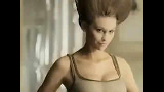 Unilever France - Publicité Deo Rexona Tête Baissée - Gabriella Cilmi - "Sweet About Me" - 2007