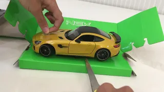 Распаковка 1:24 Mercedes Amg GT-R