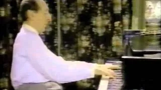 VLADIMIR HOROWITZ PART 5/7 - VERS LA FLAMME, POEME OP.72 - SCRIABIN