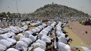 Muslim pilgrims gather at Mount Arafat for Hajj's key moment