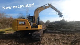 Removing big poplar trees with a Brand new CAT 317GC