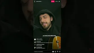 Gustavo mioto cantando nosso quadro Ana castela na live 23/04/23