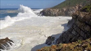 1 hour video of big ocean waves crashing into sea cliffs -  HD 1080P