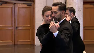 "Tango, lo que nos une": los mejores bailarines de tango en Uruguay y una orquesta argentina