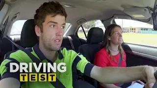 Tradie struggles to keep the car on the road | Driving Test Australia