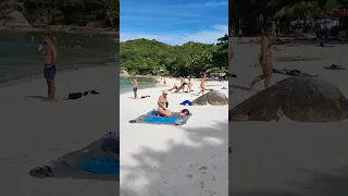 Lots of tourists on the most beautiful beach in Koh Samui 🏖️😍