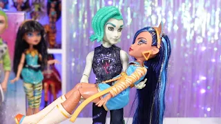 Дьюс - Встреча с Клео! Monster High G3 Базовые ★ Стрим Распаковка Кукол