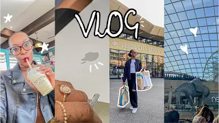 VLOG: Going out to eat, Leeds, Primark Shop, Apple Store etc. | Nyemba