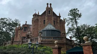 Riding the Haunted Mansion Ride at Disney's Magic Kingdom | Rides at Magic Kingdom | Full Tour