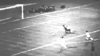 George Best Goal - Sport Lisboa e Benfica 1 Manchester United 4 - 1968 European Cup Final