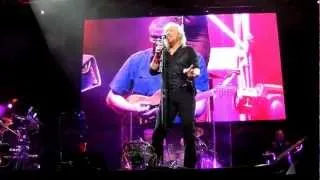 Barry Gibb How Deep Is Your Love Brisbane 16/02/2013
