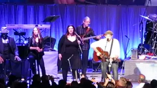 James Taylor- You've Got A Friend- Live at Madison Square Garden NYC 12/5/14