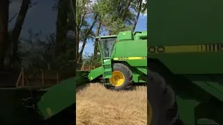 John Deere 9500