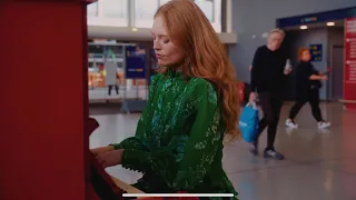 Freya Ridings - Someone New (Live from Stratford Station) 🚂❤️