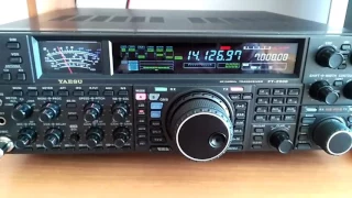 Yaesu FT-2000