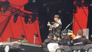 Neil Young + Promise of the real .. Roskilde festival 2016.  (1)