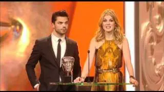 Rosamund Pike's BAFTA Fail [Full]