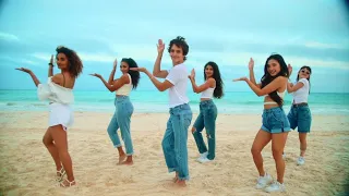 Now United Dancing to 'BEBÉ' by Camilo & El Alfa