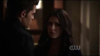 The Vampire Diaries - 2x01:The Return | Damon tells Stefan he kissed "Elena"