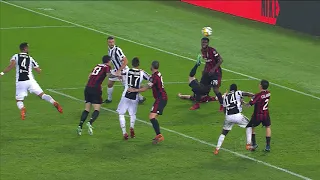 Il gol di Benatia (56') - Juventus - Milan 4-0 - Highlights - TIM Cup 2017/18