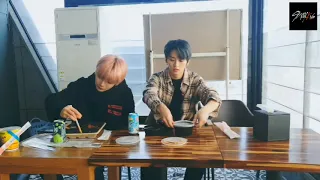 [Stray Kids] Let's eat together, STAY! [09Oct19]