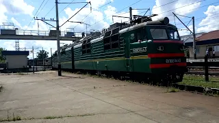 ВЛ80т1443 и прибытие ЭР9м 511 - Ukraine 2022.