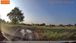 Ford Freestyle using traction control for muddy road, 70 Mai Pro Dash Cam