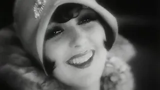 Asphalt 1929 Silent Movie, Betty Amann steals a diamond with a smile and her charm