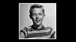 Christopher Walken as child actor in strange 1953 TV appearance