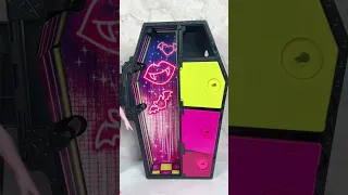 Monster High (G3) Skulltimate Secrets Neon Frights Draculaura Doll Unboxing