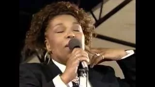 Roberta Flack - Oasis - 8/16/1992 - Newport Jazz Festival (Official)