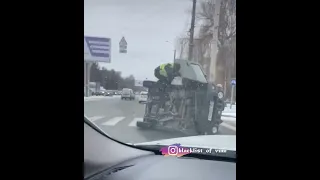 ДТП на перехресті вулиць Юність-Келецька