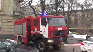 Львів: вогнеборці ліквідували пожежу на горищі житлового триповерхового будинку