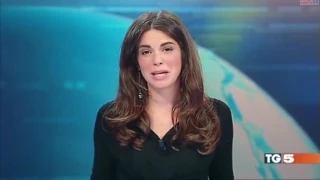 Italian TV presenter Costanza Calabrese accidentally flashes audience