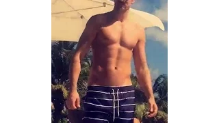 Alexander Skarsgård on the beach at Belize January 7, 2016