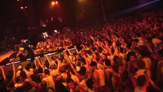 Pitbull - Shut It Down (VEVO LIVE! Carnival 2012: Salvador, Brazil)