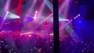 Clutch - Skeletons on Mars (The Roundhouse, London, December 17, 2022)