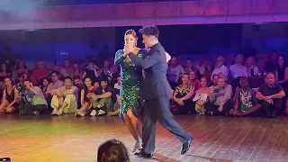 Argentine Tango: Roxana Suárez y Sebastián Achával - Mi Vieja Linda