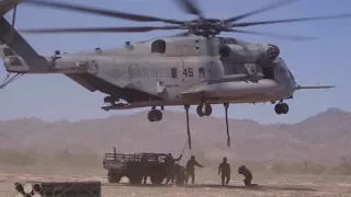 SUPER POWERFUL CH-53 Helicopter Air Lift Humvee, Howitzer.