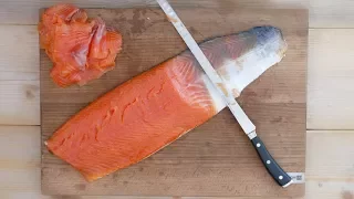 How To Cold Smoke Salmon  - Delicious Salmon Bagel