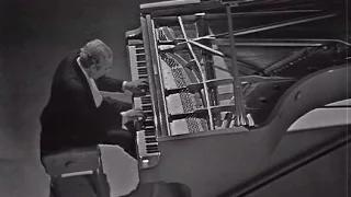 Yakov Flier plays Chopin Barcarolle, Nocturnes, Waltzes - video